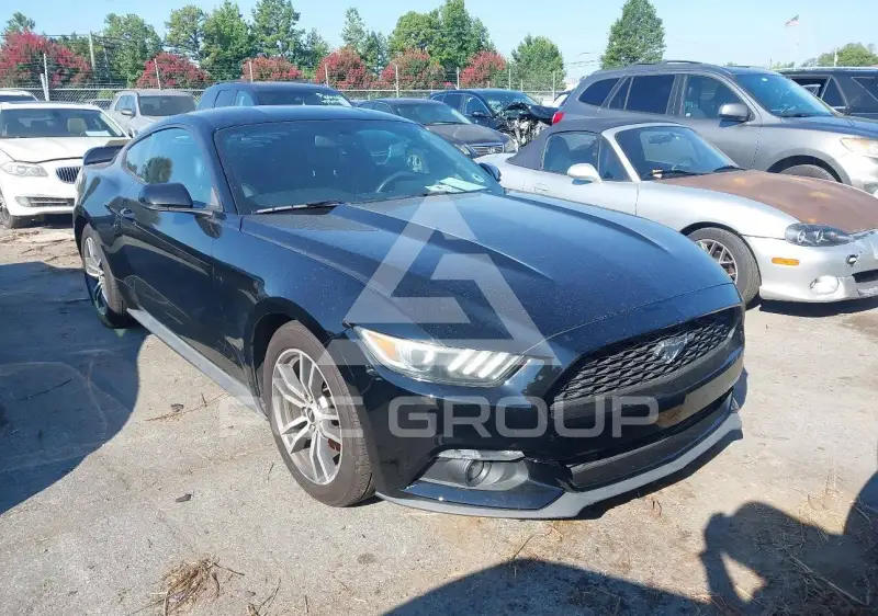 2015 Ford MUSTANG фото