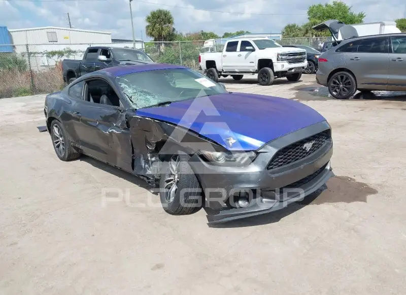 2015 Ford MUSTANG photo