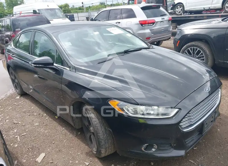2015 Ford FUSION photo