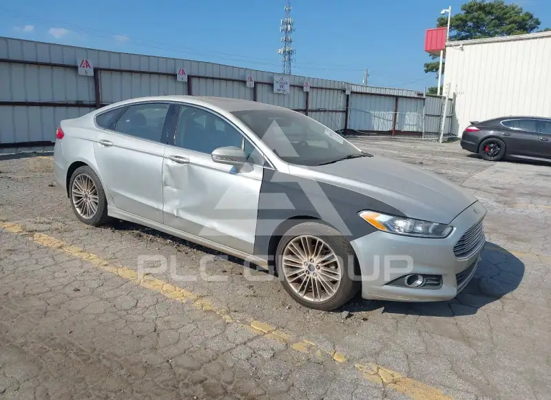 2015 Ford FUSION photo
