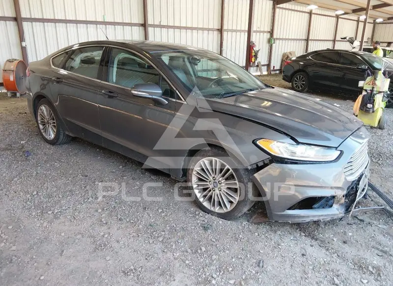 2015 Ford FUSION фото
