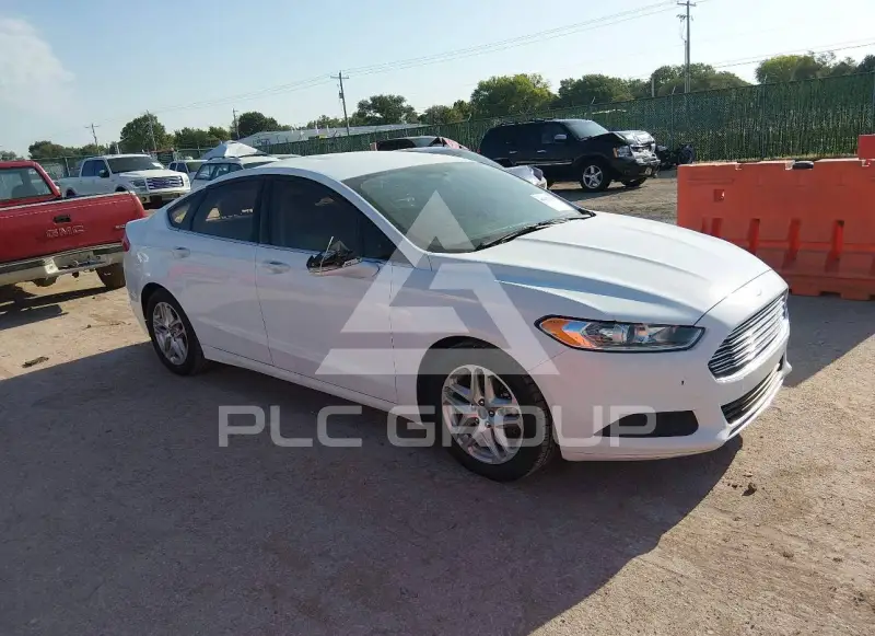 2015 Ford FUSION фото