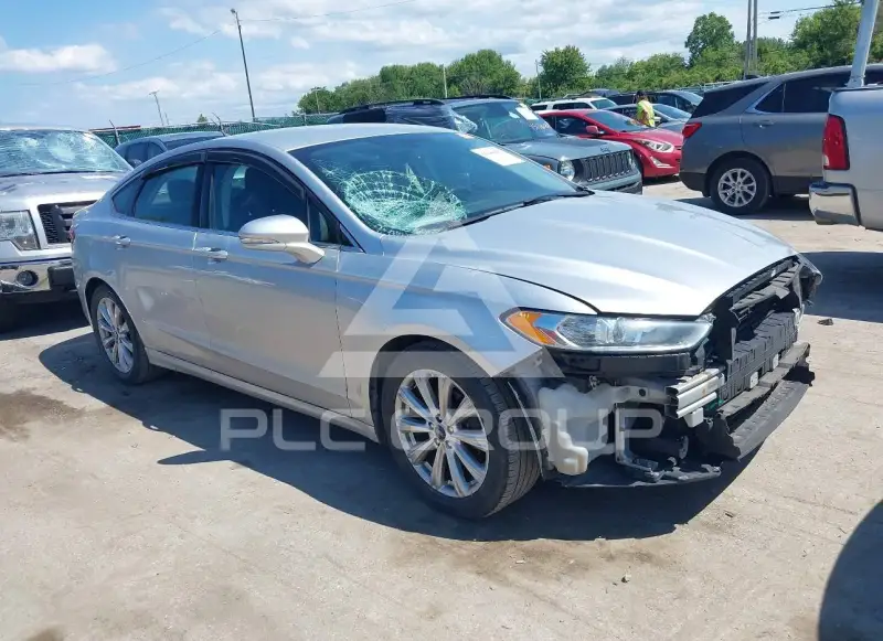 2015 Ford FUSION фото