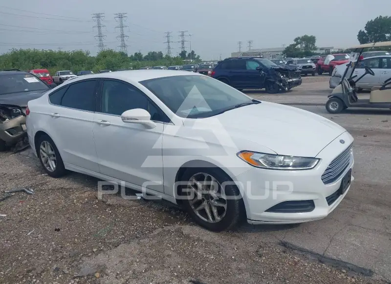 2015 Ford FUSION photo