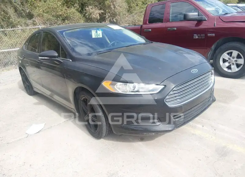 2015 Ford FUSION photo