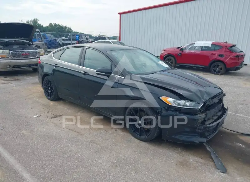 2015 Ford FUSION фото