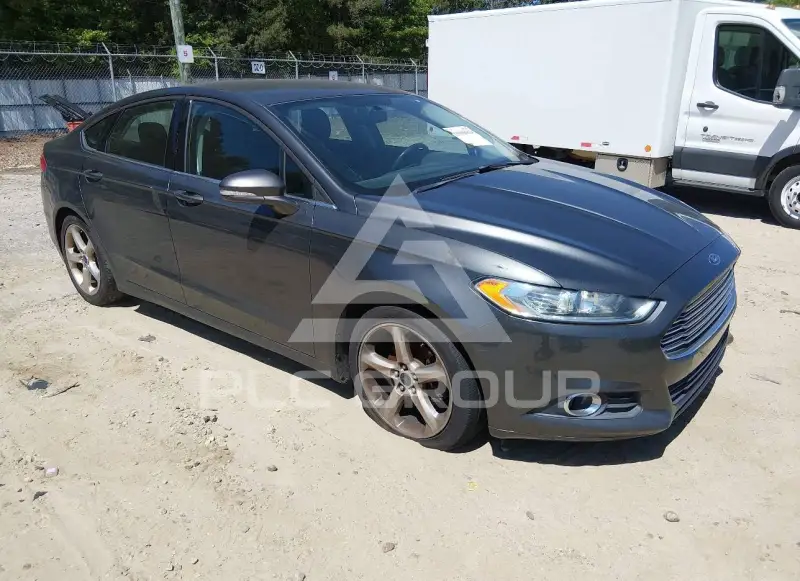 2015 Ford FUSION фото