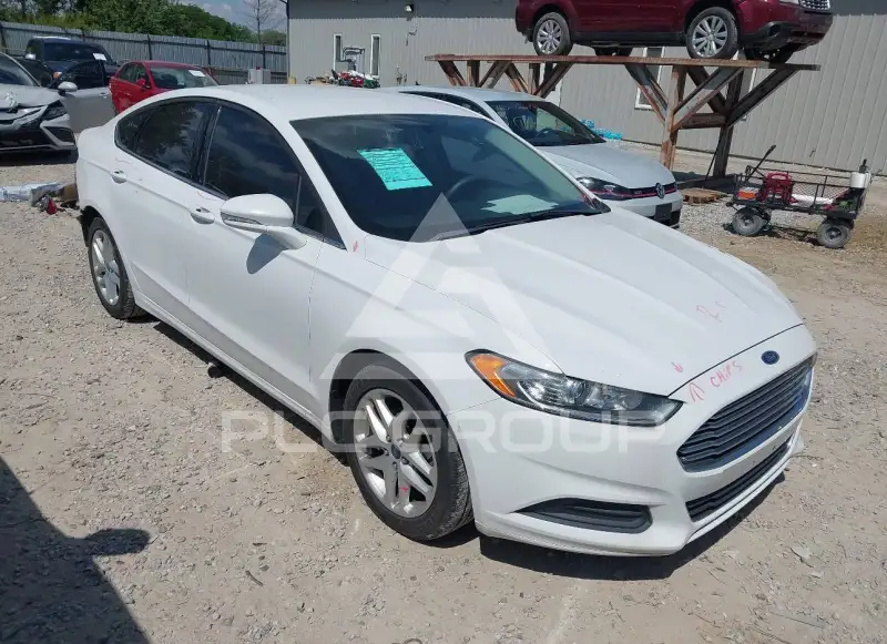 2015 Ford FUSION photo