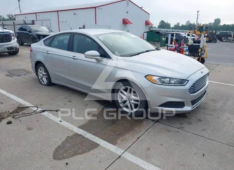 2015 Ford FUSION фото