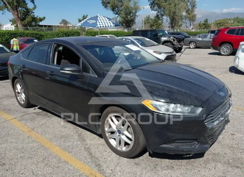 2015 Ford FUSION фото