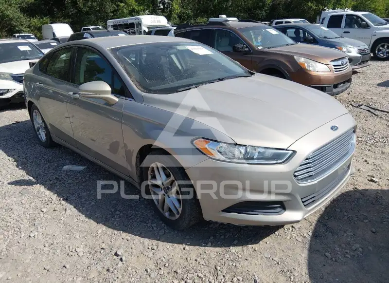 2015 Ford FUSION фото