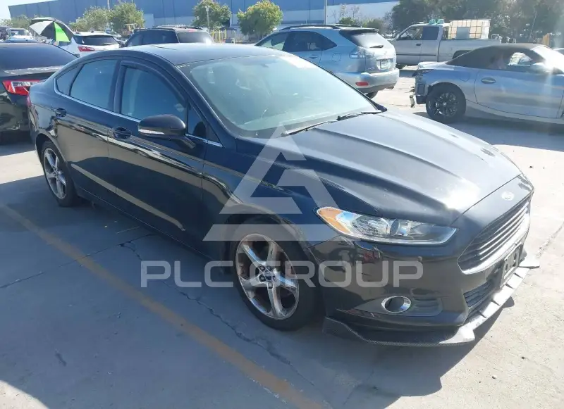 2015 Ford FUSION фото