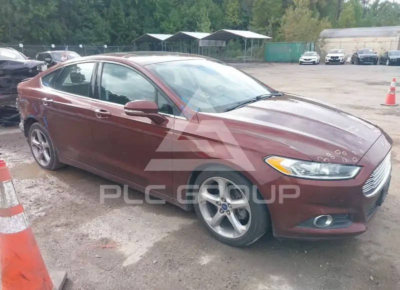 2015 Ford FUSION photo