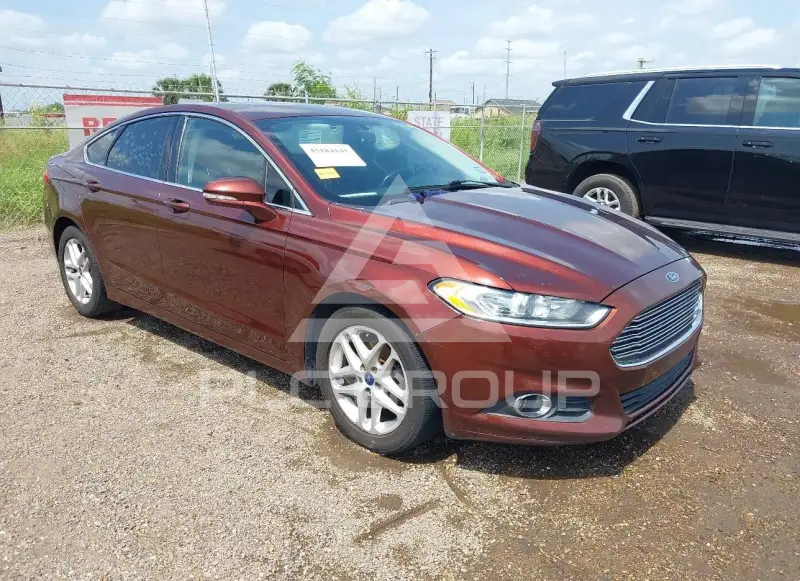 2015 Ford FUSION фото