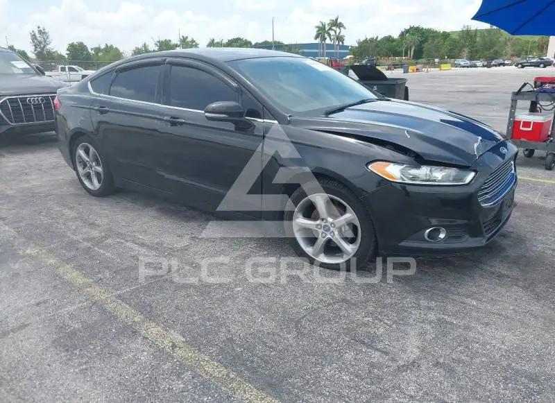 2015 Ford FUSION photo