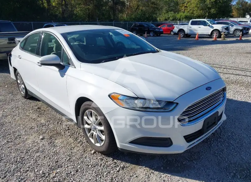 2015 Ford FUSION фото