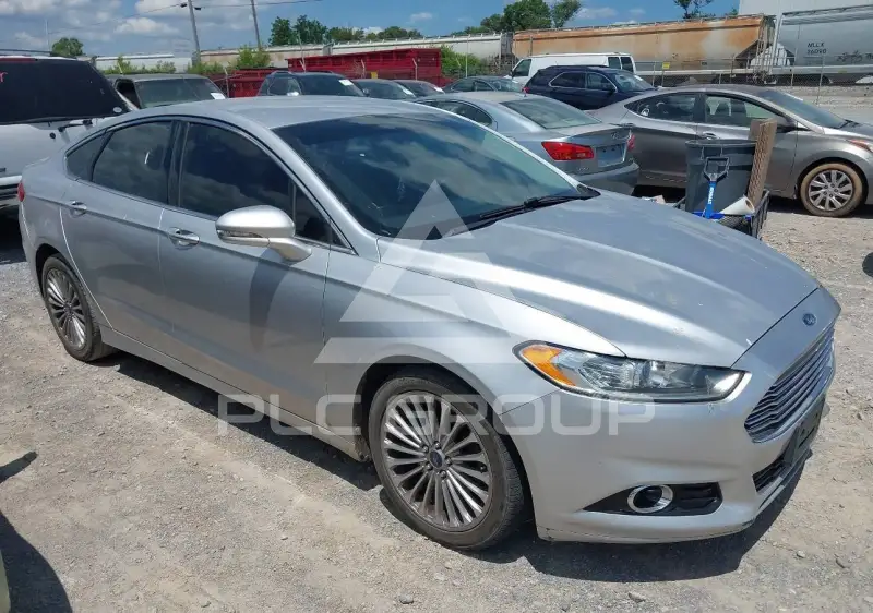 2015 Ford FUSION фото