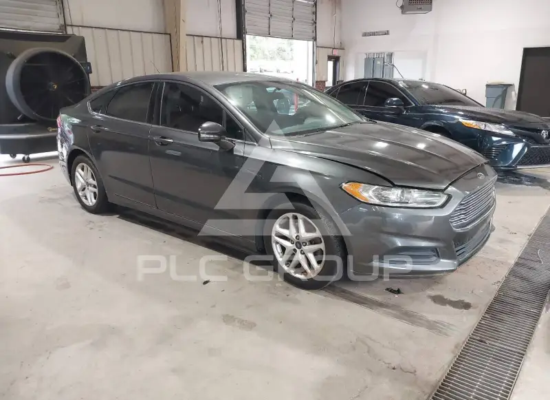 2015 Ford FUSION фото