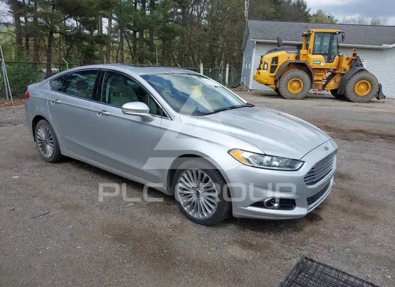 2015 Ford FUSION фото