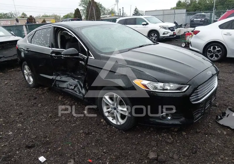 2015 Ford FUSION фото