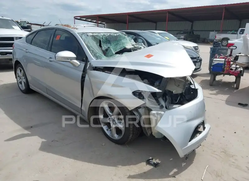 2015 Ford FUSION фото