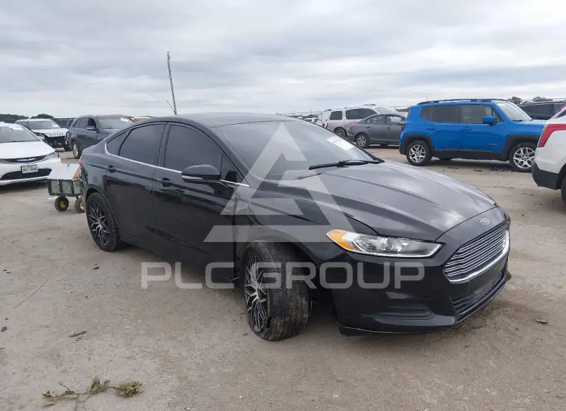 2015 Ford FUSION фото