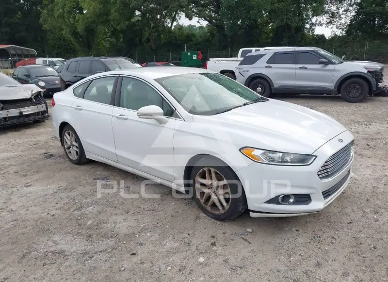 2015 Ford FUSION photo