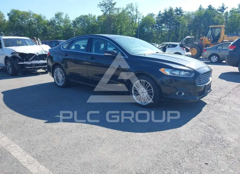 2015 Ford FUSION фото