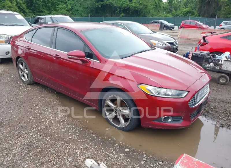 2015 Ford FUSION фото