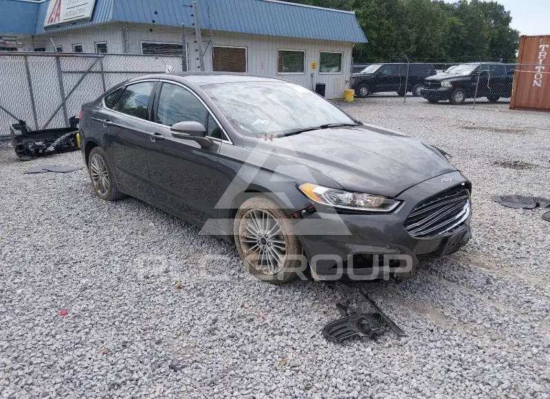 2015 Ford FUSION фото