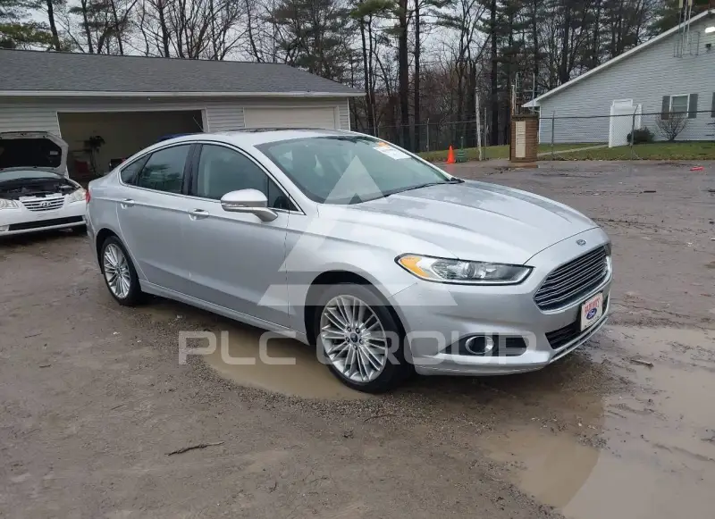 2015 Ford FUSION фото