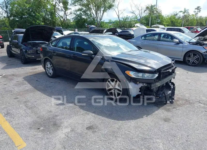 2015 Ford FUSION фото