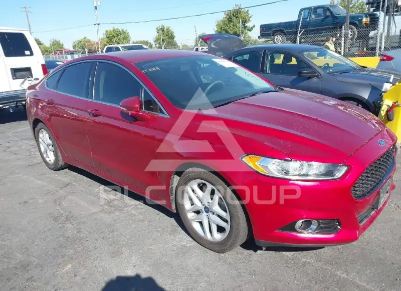 2015 Ford FUSION фото