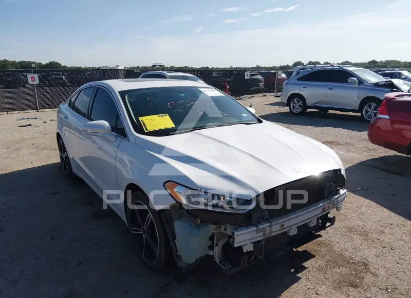 2015 Ford FUSION фото