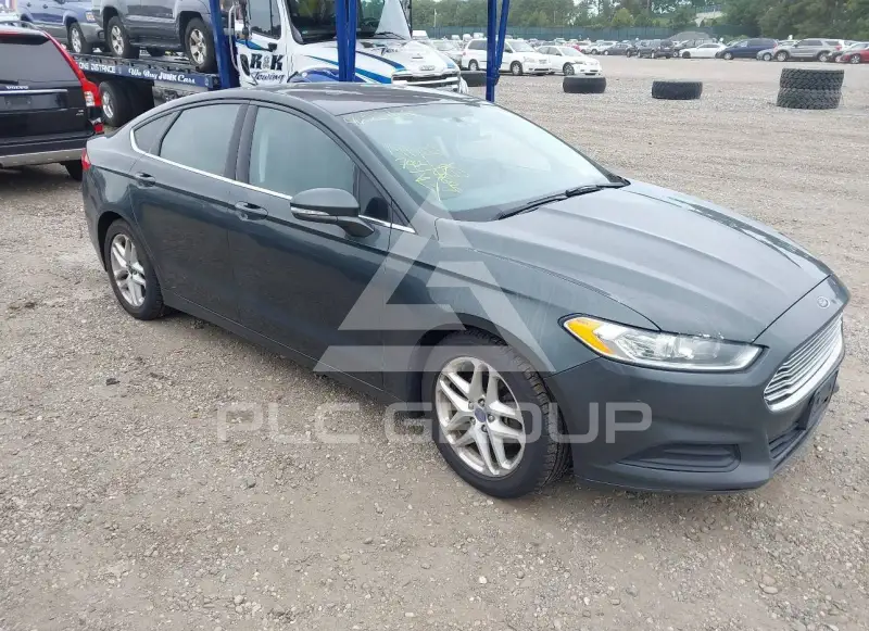 2015 Ford FUSION фото
