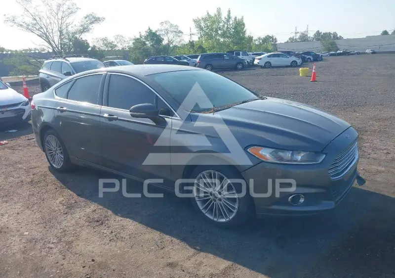 2015 Ford FUSION фото