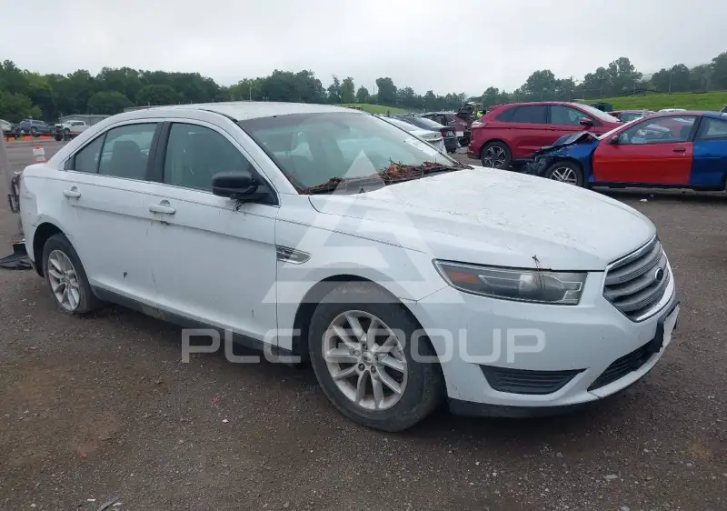 2015 Ford TAURUS фото