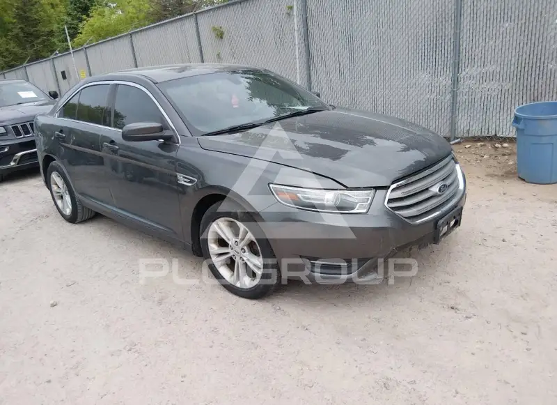 2015 Ford TAURUS фото
