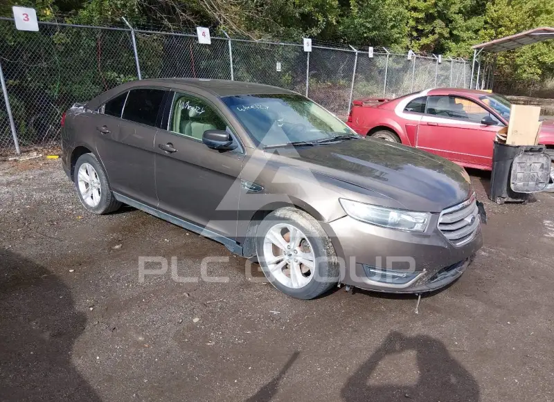 2015 Ford TAURUS photo