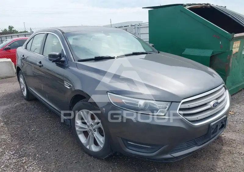 2015 Ford TAURUS фото