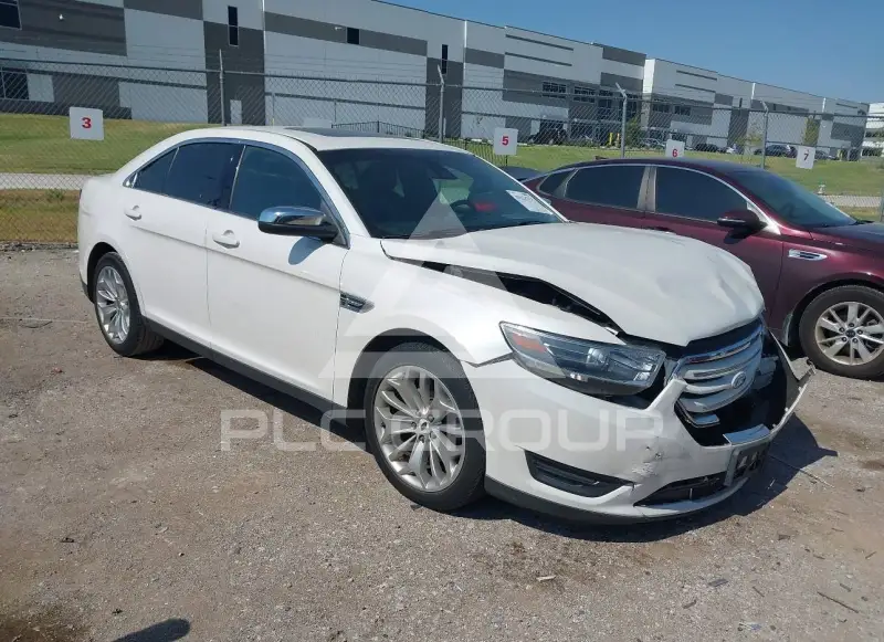 2015 Ford TAURUS фото