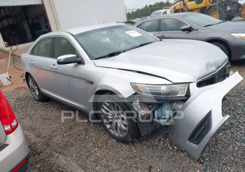 2015 Ford TAURUS фото