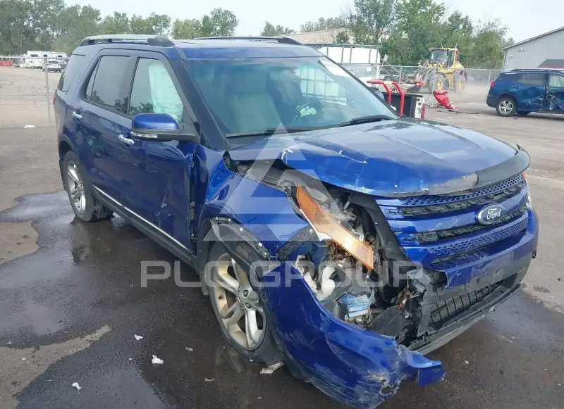 2015 Ford EXPLORER фото