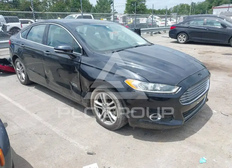 2015 Ford FUSION фото