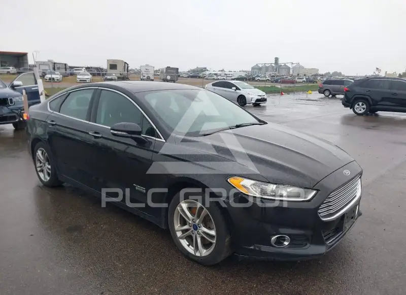 2015 Ford FUSION photo