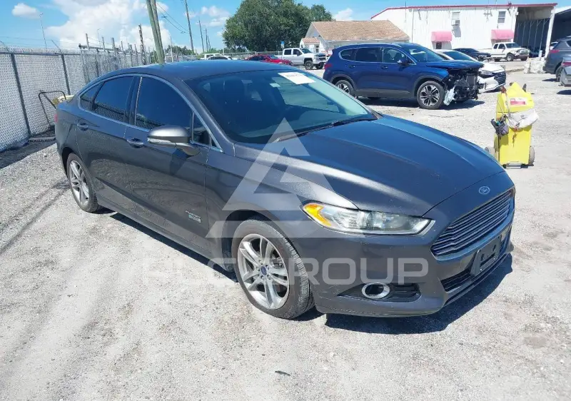 2015 Ford FUSION фото