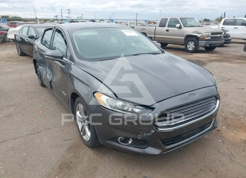 2015 Ford FUSION photo