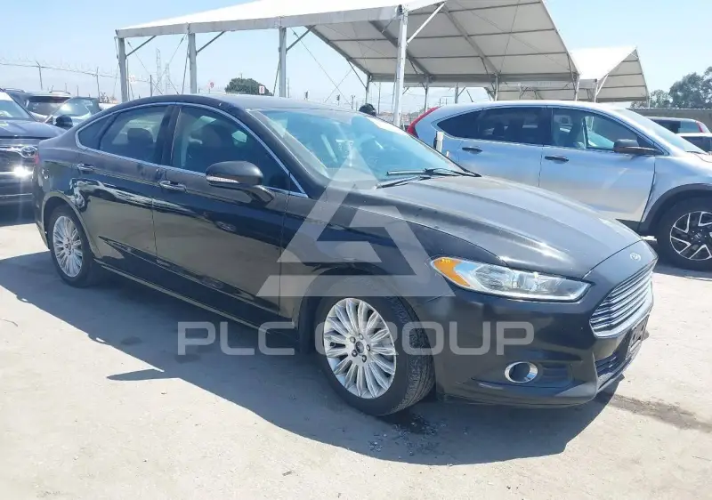 2015 Ford FUSION фото
