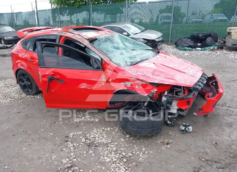 2015 Ford FOCUS photo