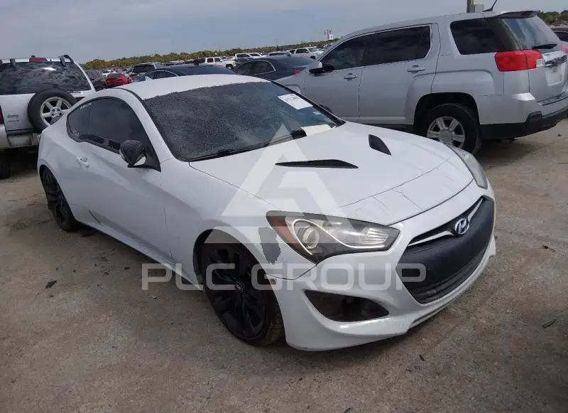 2015 Hyundai Genesis photo